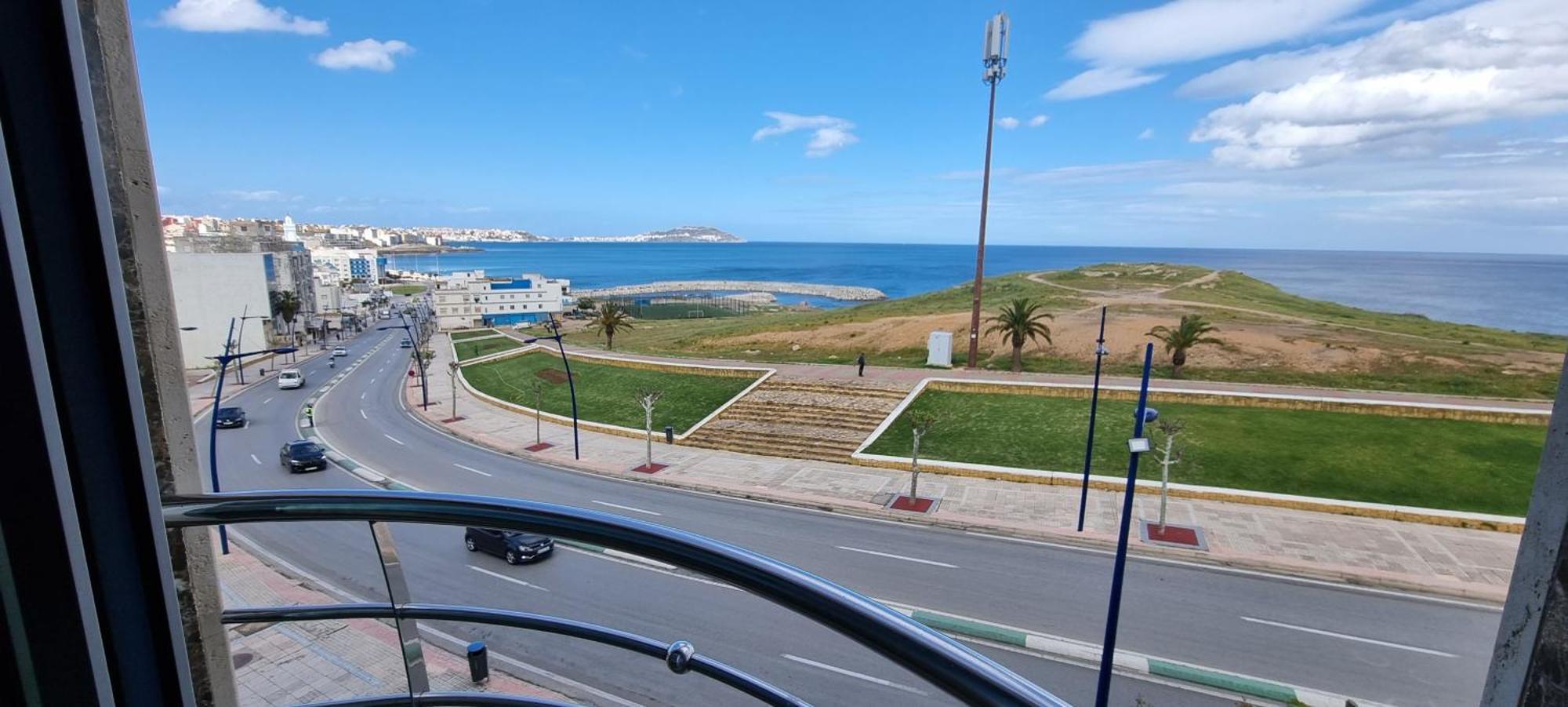 Fnideq Seaside Apartment Buitenkant foto