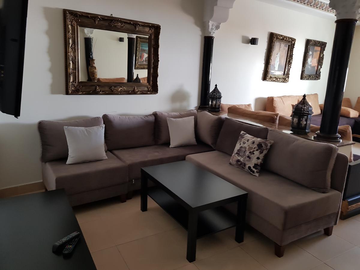 Fnideq Seaside Apartment Buitenkant foto